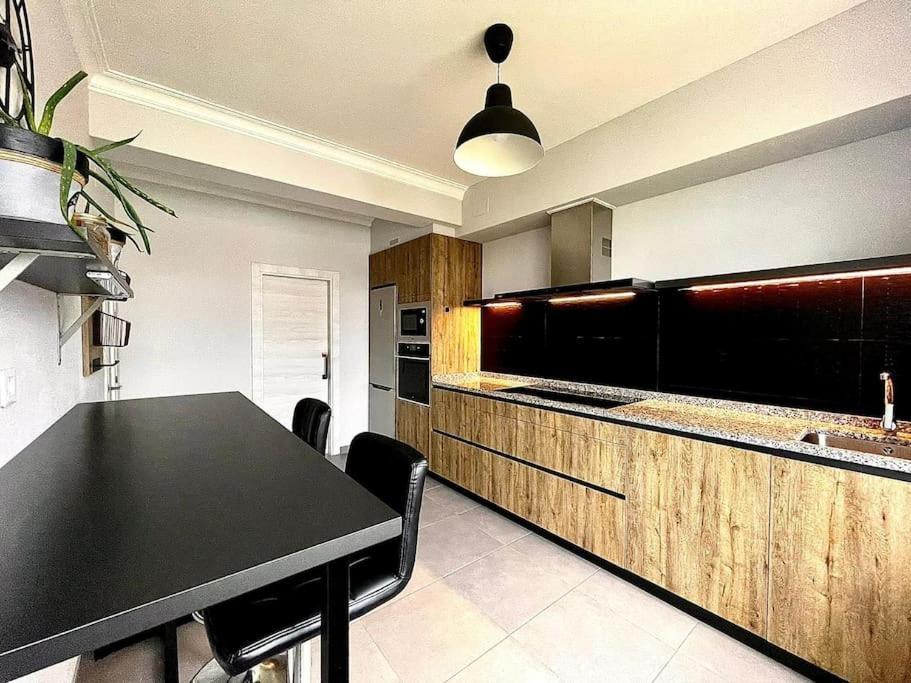 Acogedor Retiro Junto Al Mar Apartment Cedeira Bagian luar foto